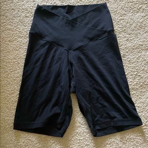 Aerie Black Crossover Bike Shorts
